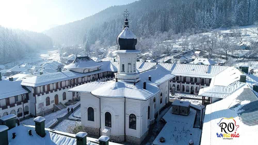 Vila Casa Jeni Humulesti Exteriér fotografie