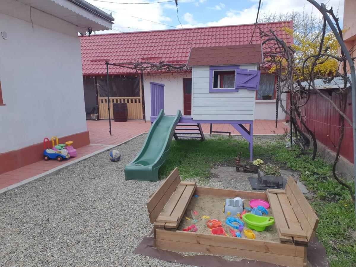 Vila Casa Jeni Humulesti Exteriér fotografie