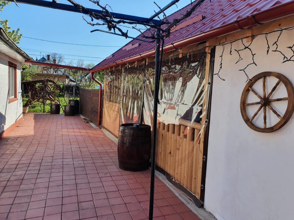 Vila Casa Jeni Humulesti Exteriér fotografie